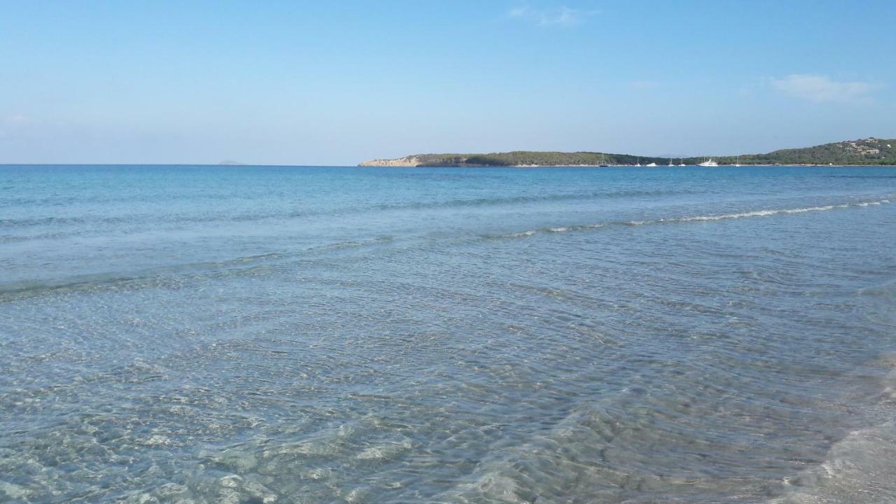 Casa Vacanze Piscinas Bagian luar foto
